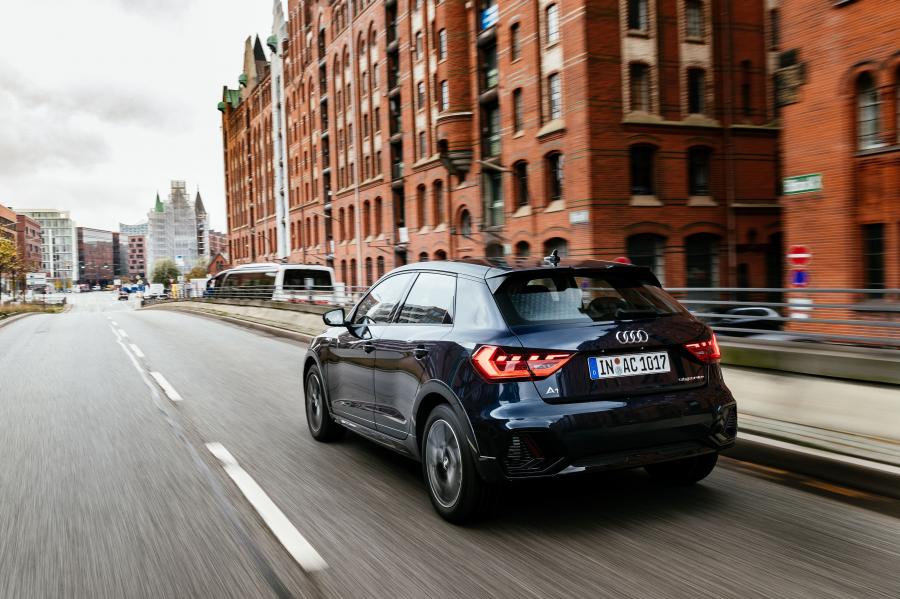  Audi A1 citycarver 2019 года  (WW) (фото 19 из 20)